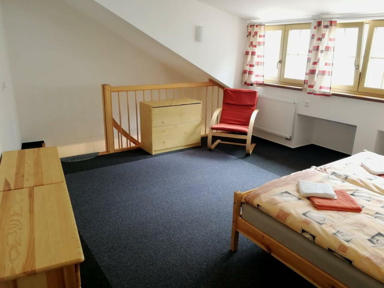 Apartman U Hippolyta Jindřichŭv Hradec Esterno foto